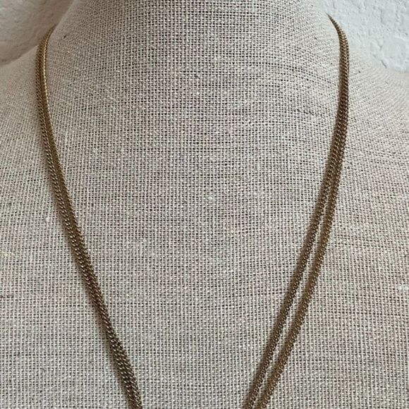 NWOT Kenneth Cole Pave Metallic Stone Disc‎ Pendant Gold Tone Necklace - Picture 3 of 5